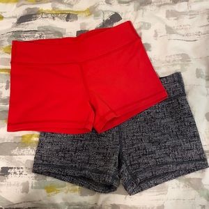 IVIVVA SHORTS SIZE 14